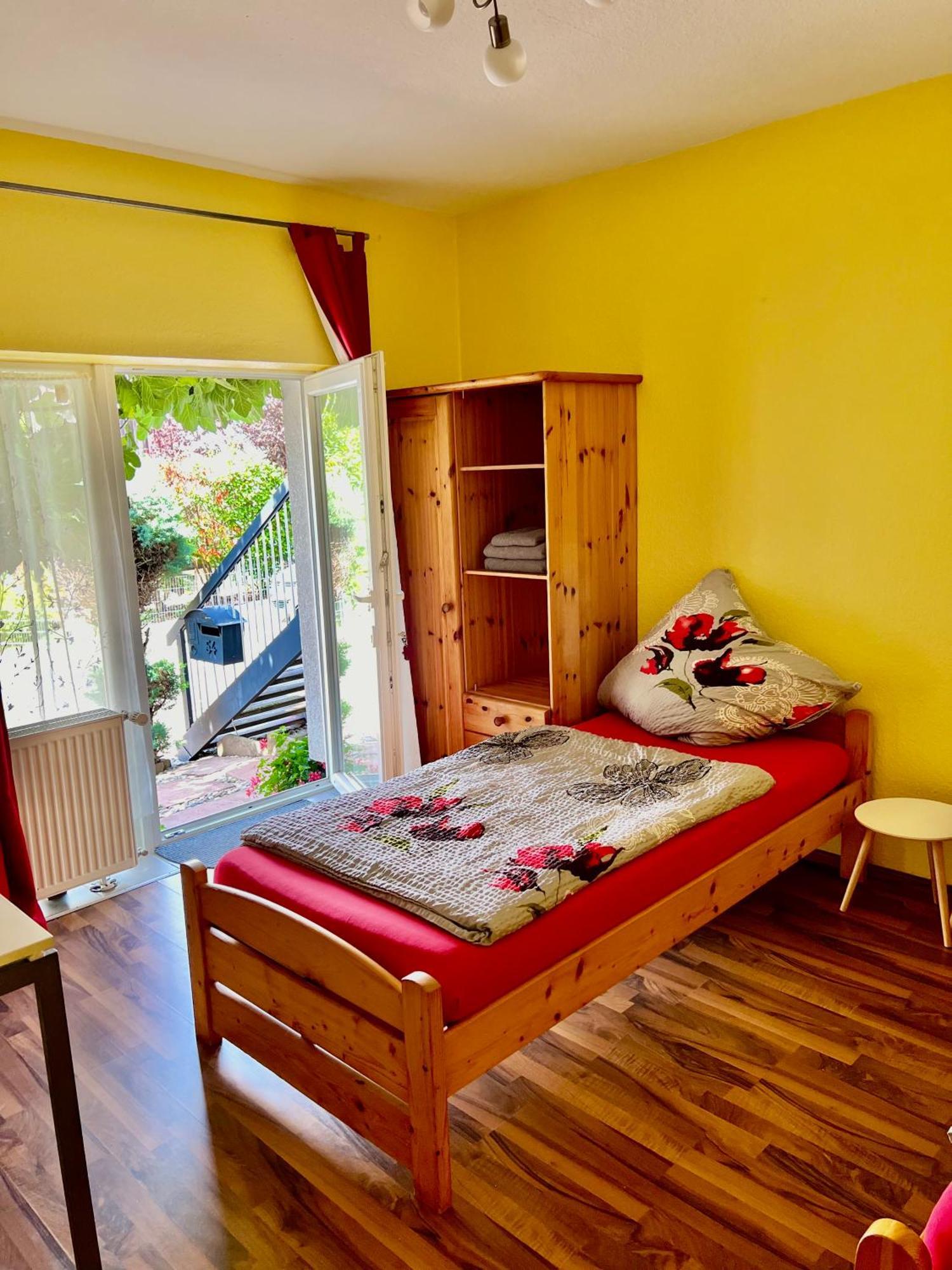 דוסנהיים Gaestehaus Kerle מראה חיצוני תמונה